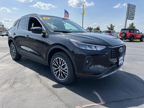 2025 Ford Escape PHEV