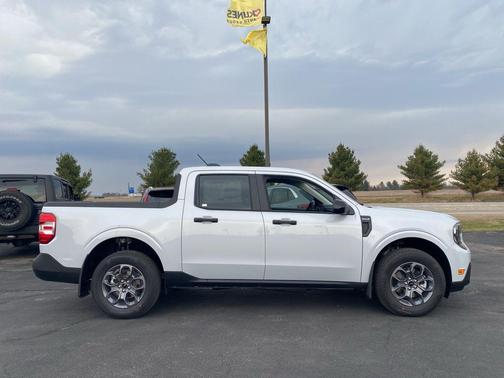 Space White Metallic 2026 Ford Maverick XLT