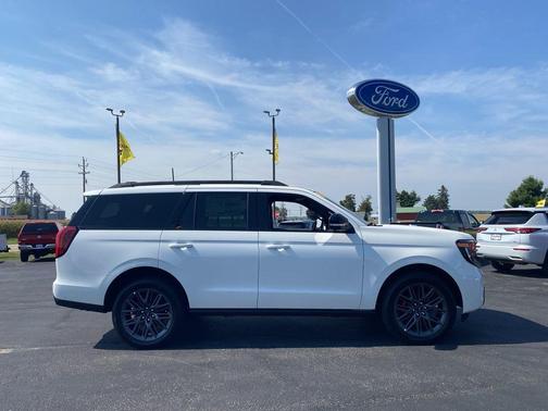 2025 Ford Expedition Platinum