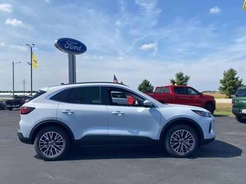 2025 Ford Escape PHEV
