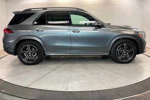 Selenite Grey Metallic 2026 Mercedes-Benz GLE 350 4MATIC