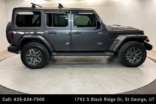 2025 Jeep Wrangler 4-Door Sahara 4x4