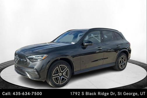 Graphite Grey Metallic 2026 Mercedes-Benz GLC 300 4MATIC