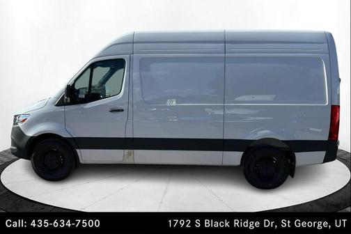 Arctic White 2026 Mercedes-Benz Sprinter 2500 Standard Roof