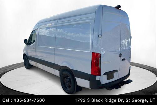 Arctic White 2026 Mercedes-Benz Sprinter 2500 Standard Roof