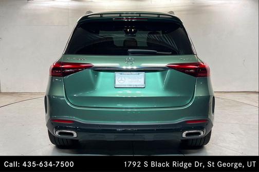 MANUFAKTUR Ireland Mid Green Metallic 2026 Mercedes-Benz GLE 350 4MATIC