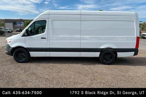 Arctic White 2026 Mercedes-Benz Sprinter 2500 High Roof