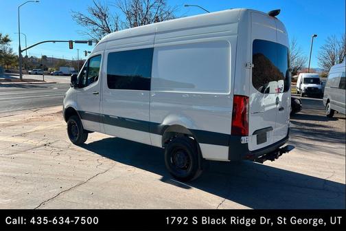 Grey White 2026 Mercedes-Benz Sprinter 2500 Standard Roof