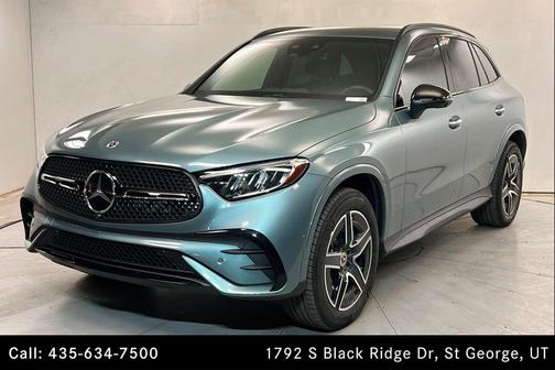 Verde Silver Metallic 2026 Mercedes-Benz GLC 300 4MATIC