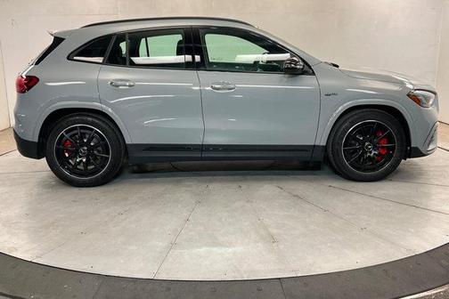 MANUFAKTUR Alpine Grey 2026 Mercedes-Benz AMG GLA 35 4MATIC