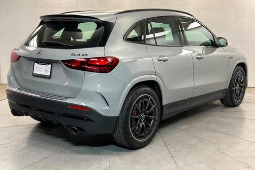 MANUFAKTUR Alpine Grey 2026 Mercedes-Benz AMG GLA 35 4MATIC