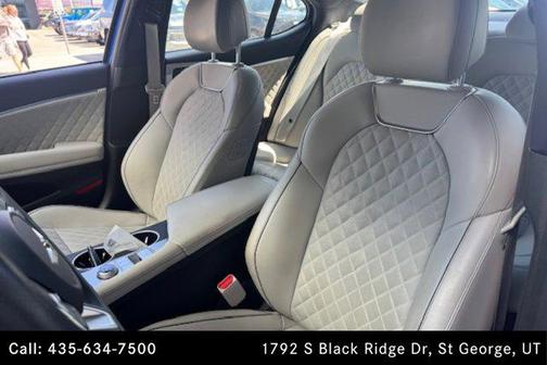 2022 Genesis G70 3.3T RWD