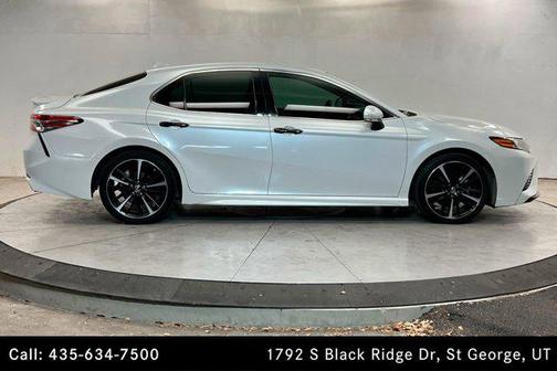 2019 Toyota Camry XSE