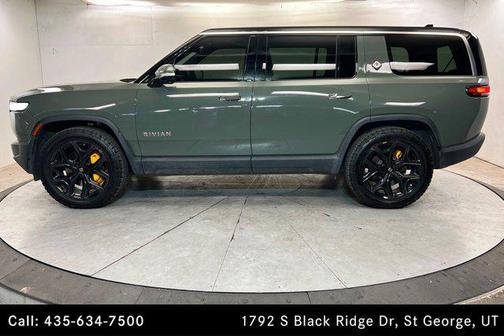 Launch Green 2022 Rivian R1S Launch Edition