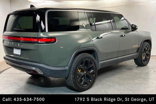 Launch Green 2022 Rivian R1S Launch Edition