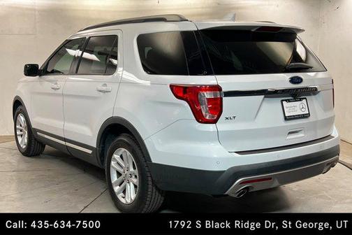Oxford White 2017 Ford Explorer XLT