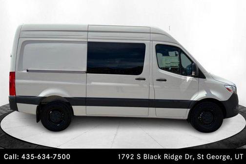 2025 Mercedes-Benz Sprinter 2500 Standard Roof