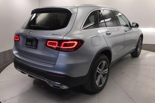 Cirrus Silver Metallic 2021 Mercedes-Benz GLC 300 4MATIC