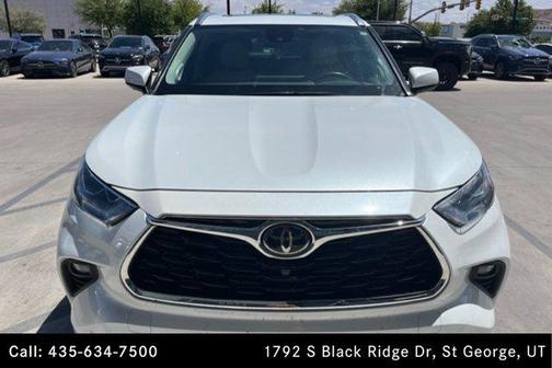 Wind Chill Pearl 2022 Toyota Highlander Limited