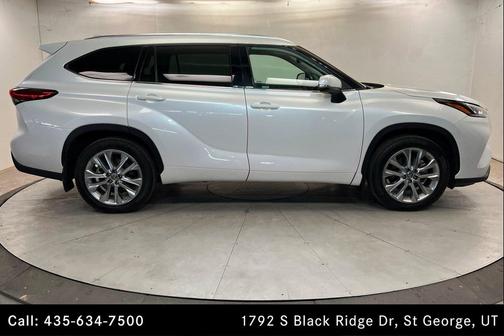 Wind Chill Pearl 2022 Toyota Highlander Limited