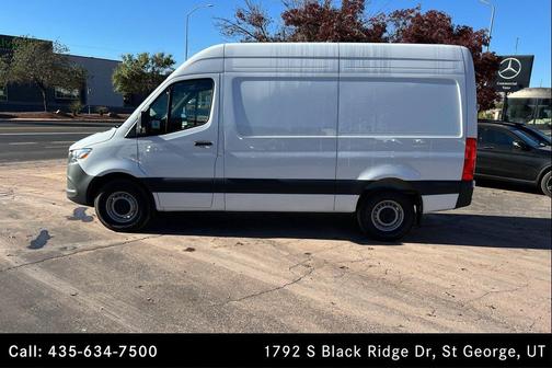 Arctic White 2026 Mercedes-Benz Sprinter 2500 Standard Roof