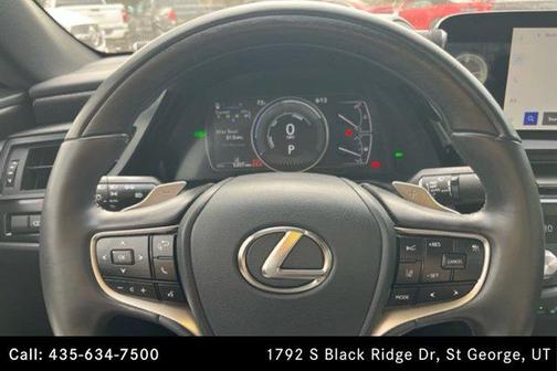 2025 Lexus ES 300h Luxury