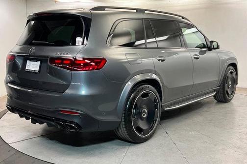 Selenite Grey Metallic 2026 Mercedes-Benz AMG GLS 63 Base