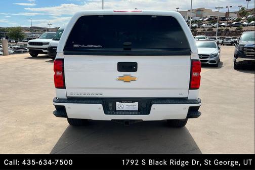 Summit White 2017 Chevrolet Silverado 1500 2LT