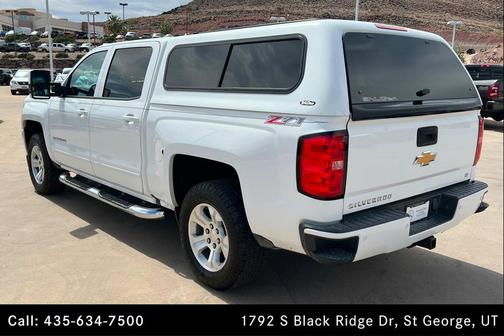 Summit White 2017 Chevrolet Silverado 1500 2LT