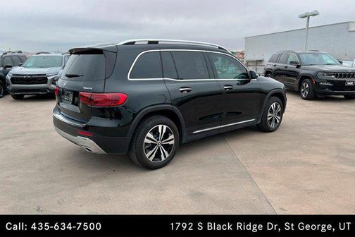 2025 Mercedes-Benz GLB 250 4MATIC