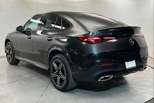 Graphite Grey Metallic 2026 Mercedes-Benz GLC 300 4MATIC Coupe