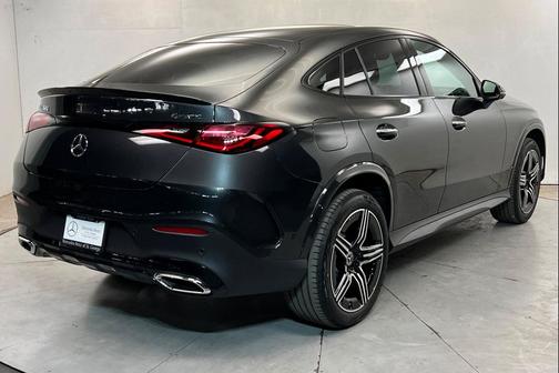 Graphite Grey Metallic 2026 Mercedes-Benz GLC 300 4MATIC Coupe