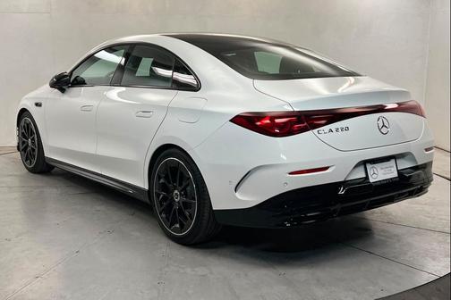 Polar White 2027 Mercedes-Benz CLA 220 Hybrid CLA 220 Hybrid