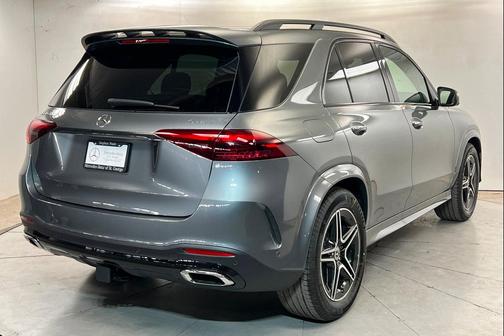 Selenite Grey Metallic 2026 Mercedes-Benz GLE 450 4MATIC