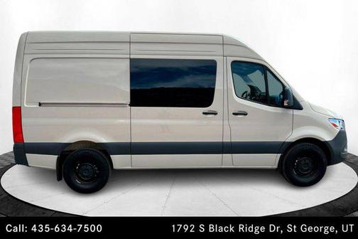 2025 Mercedes-Benz Sprinter 2500 Standard Roof
