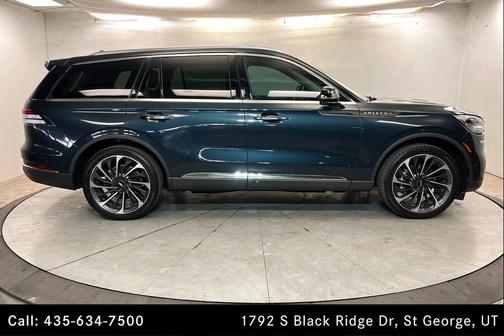 Flight Blue Metallic Clearcoat 2024 Lincoln Aviator Reserve AWD