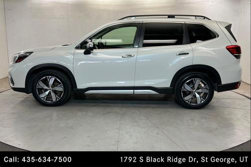 Crystal White Pearl 2019 Subaru Forester Touring