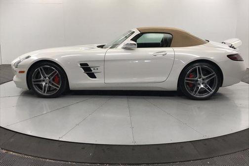 designo Mystic White II 2012 Mercedes-Benz SLS AMG Base
