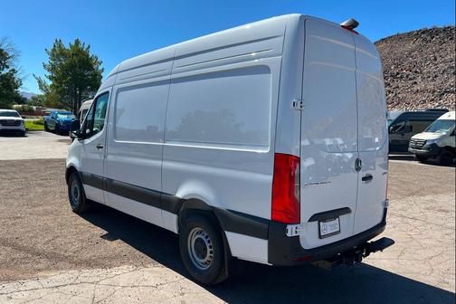 Arctic White 2026 Mercedes-Benz Sprinter 2500 High Roof