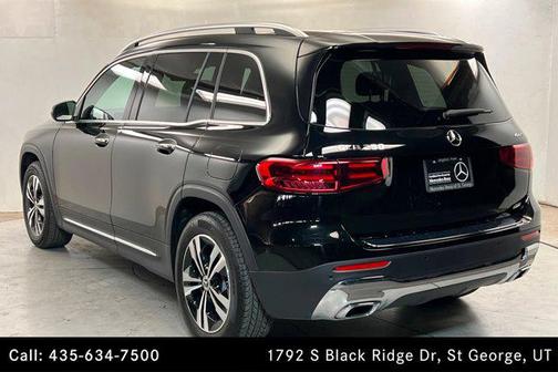 Night Black 2026 Mercedes-Benz GLB 250 4MATIC