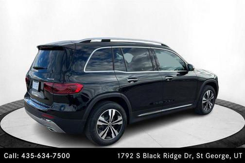 Night Black 2026 Mercedes-Benz GLB 250 4MATIC