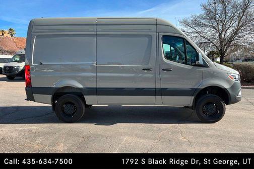 2025 Mercedes-Benz Sprinter 2500 Standard Roof