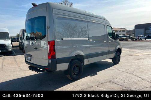 2025 Mercedes-Benz Sprinter 2500 Standard Roof