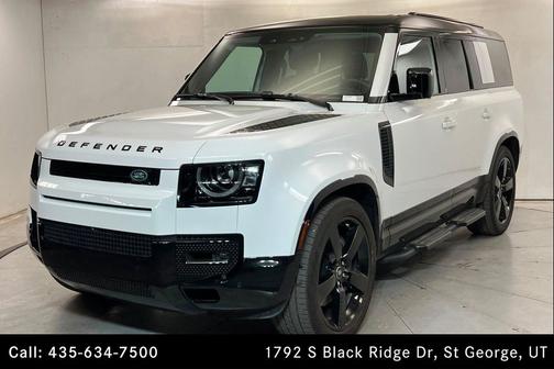 Fuji White 2025 Land Rover Defender 130 P400 X-Dynamic SE