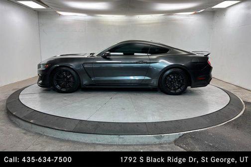 2017 Ford Shelby GT350 Base