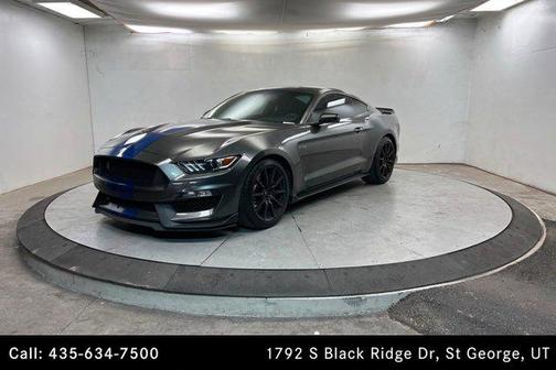 2017 Ford Shelby GT350 Base