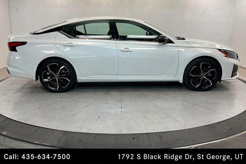 2024 Nissan Altima SR FWD