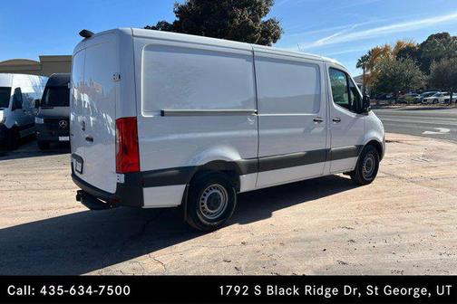 2025 Mercedes-Benz Sprinter 2500 Standard Roof