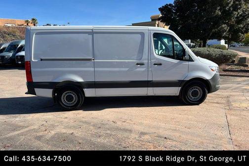 2025 Mercedes-Benz Sprinter 2500 Standard Roof