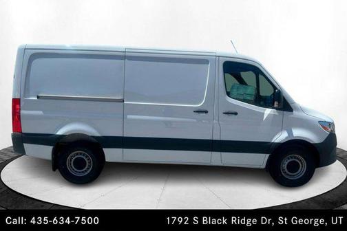 2025 Mercedes-Benz Sprinter 2500 Standard Roof